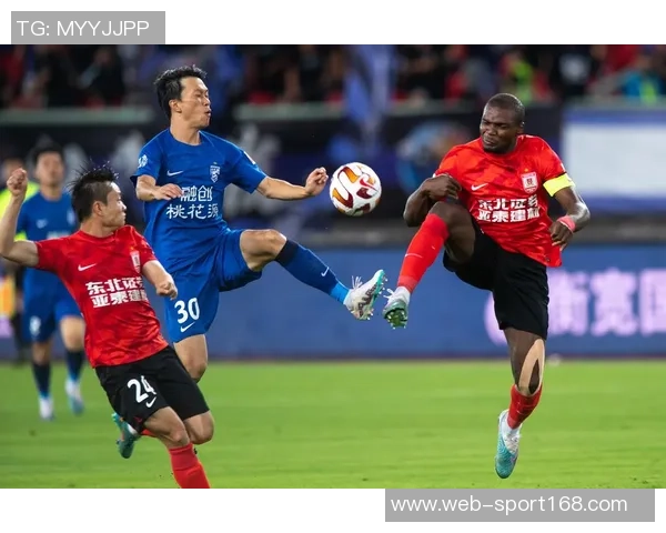 携手共进迎新篇章祝武汉三镇足球俱乐部12岁生日快乐 携手共进迎新篇章祝武汉三镇足球俱乐部12岁生日快乐