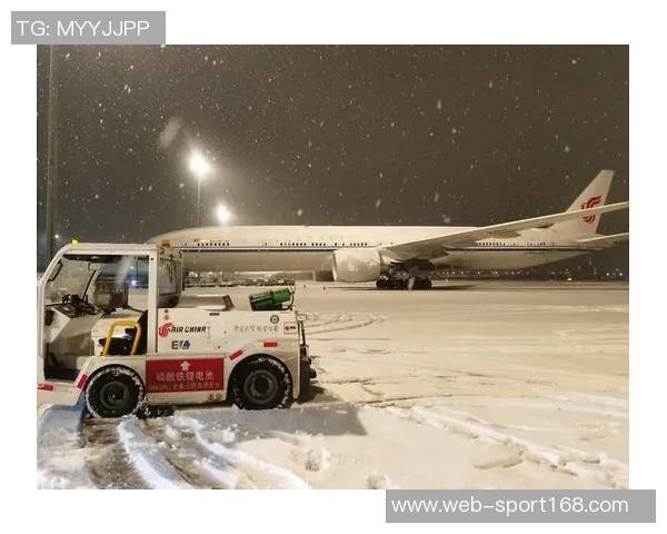 河南队航班因大雪延误六小时全队下机休息调整状态 河南队航班因大雪延误六小时全队下机休息调整状态